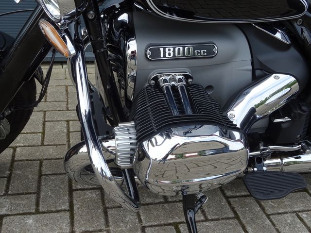 bmw - r-18-classic