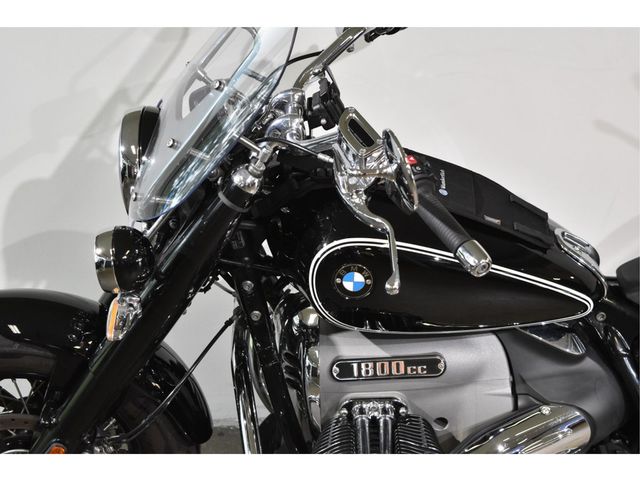 bmw - r-18-classic