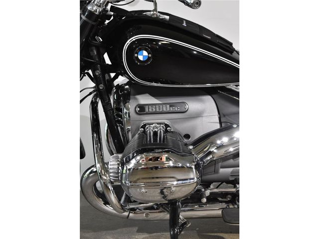 bmw - r-18-classic