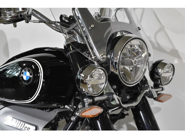 bmw - r-18-classic