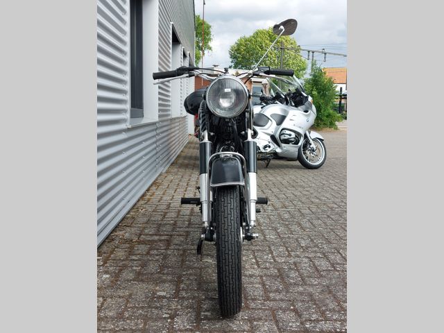 bmw - r-26
