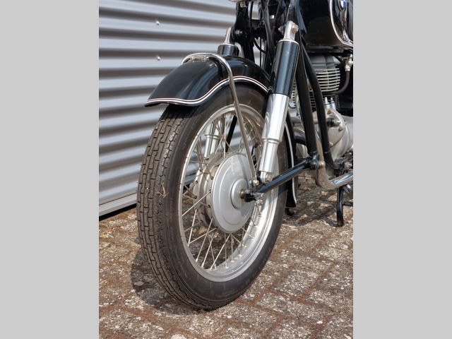 bmw - r-26