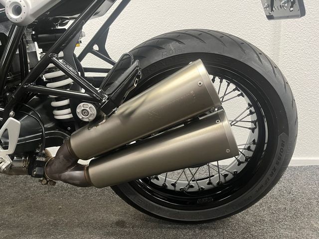 bmw - r-nine-t