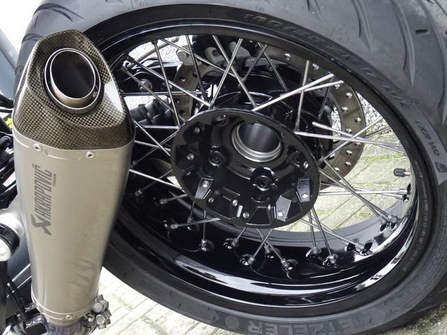 bmw - r-nine-t