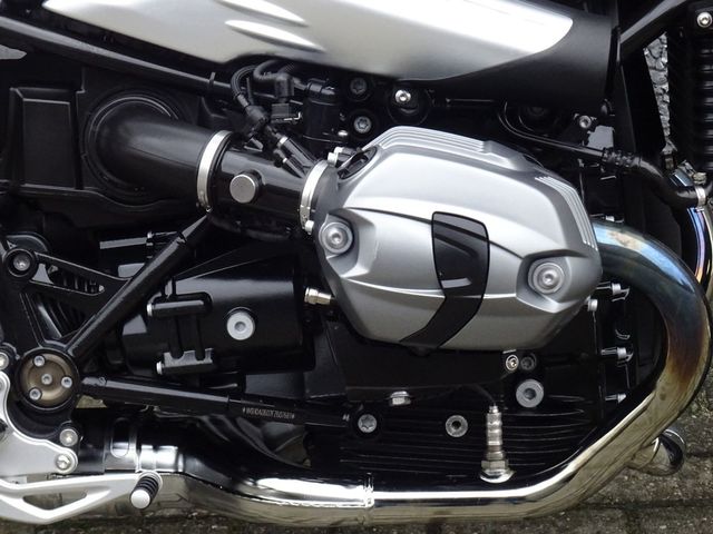 bmw - r-nine-t