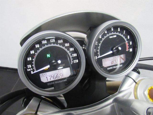 bmw - r-nine-t