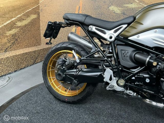 bmw - r-nine-t-scrambler