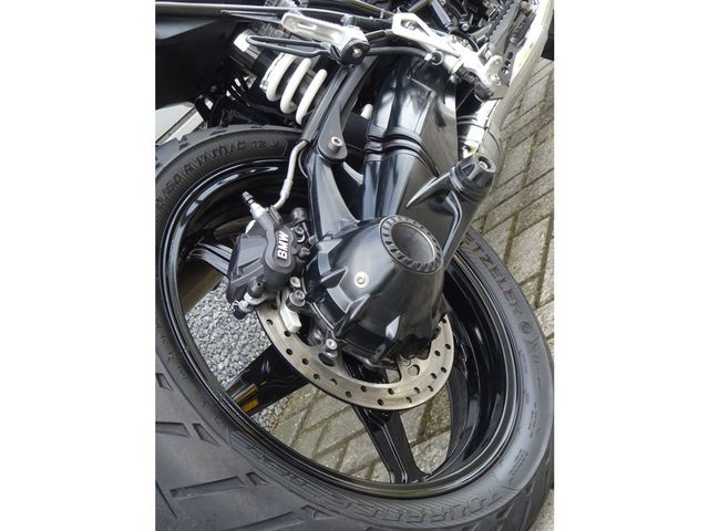 bmw - r-nine-t-scrambler