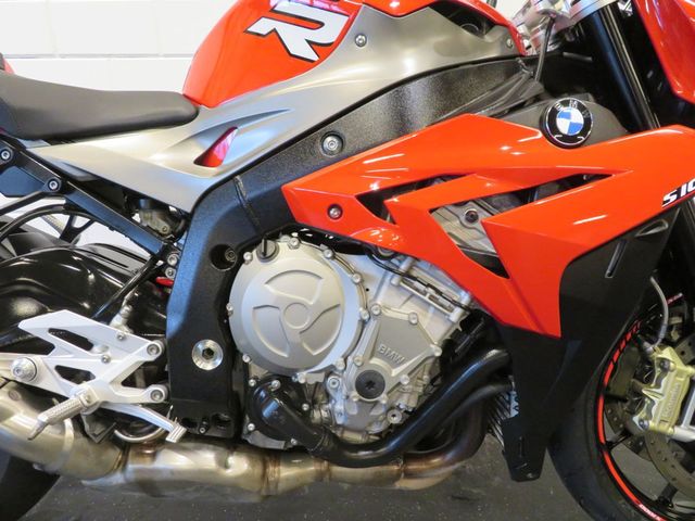 bmw - s-1000-r