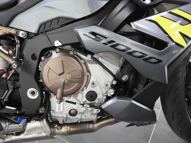 bmw - s-1000-r