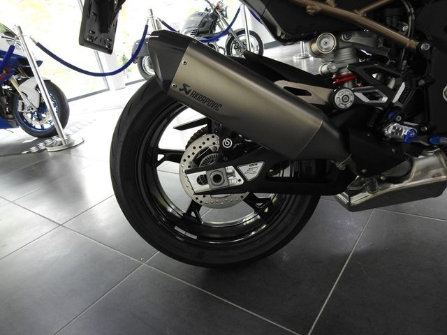 bmw - s-1000-r