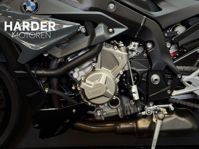 bmw - s-1000-r