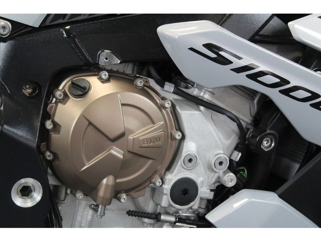 bmw - s-1000-r