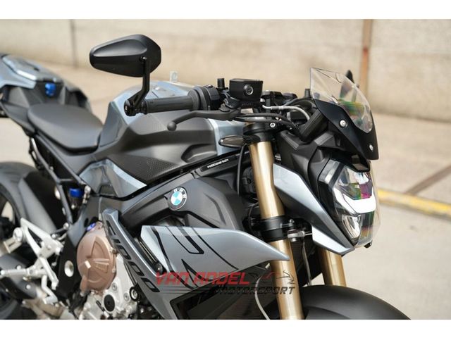 bmw - s-1000-r