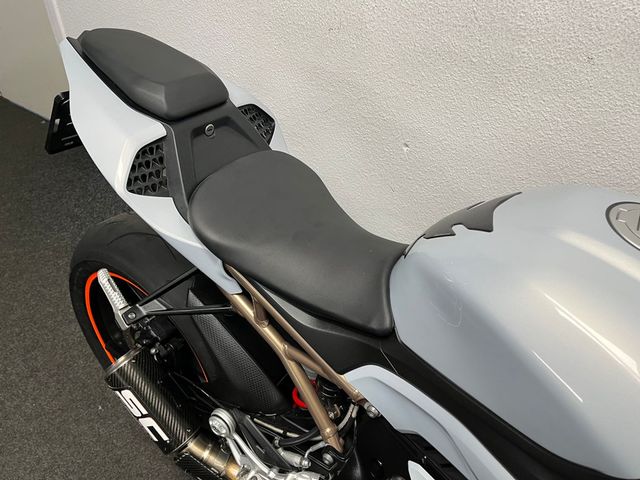bmw - s-1000-rr