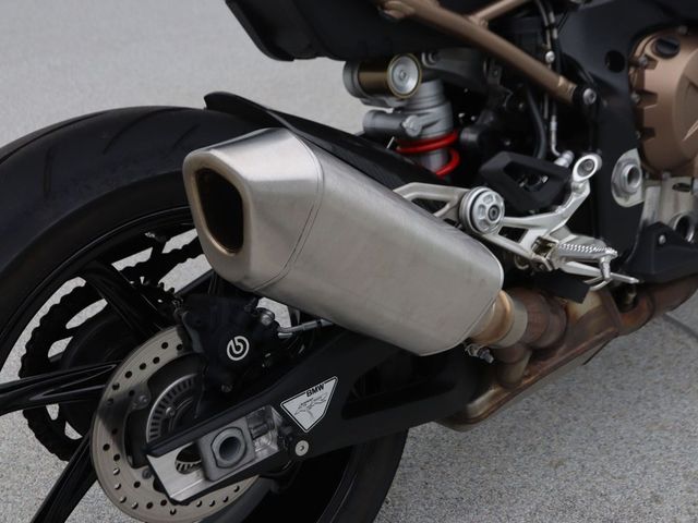 bmw - s-1000-rr