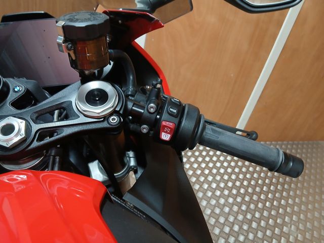 bmw - s-1000-rr