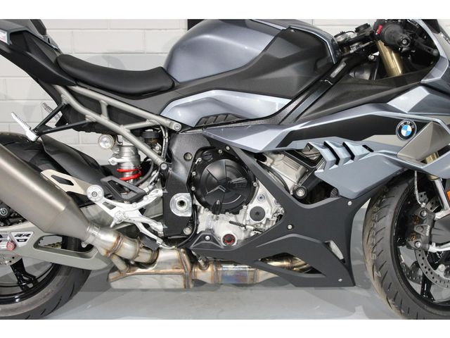 bmw - s-1000-rr