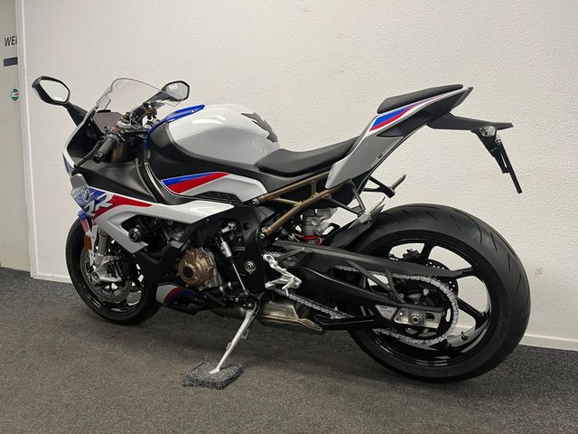 bmw - s-1000-rr-carbon-edition