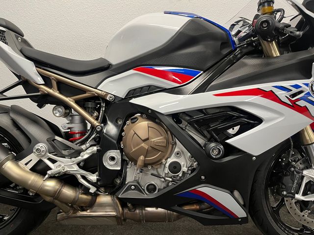 bmw - s-1000-rr-carbon-edition