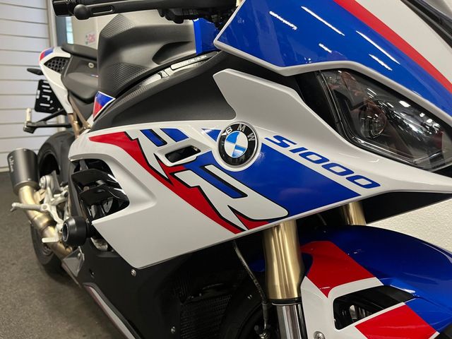 bmw - s-1000-rr-carbon-edition