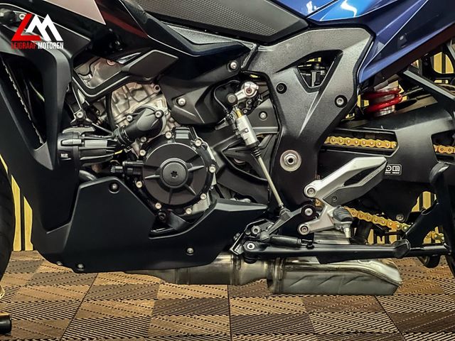 bmw - s-1000-xr
