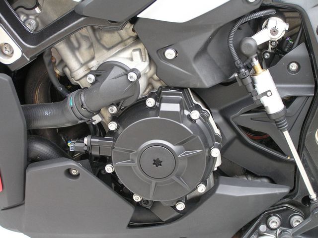 bmw - s-1000-xr