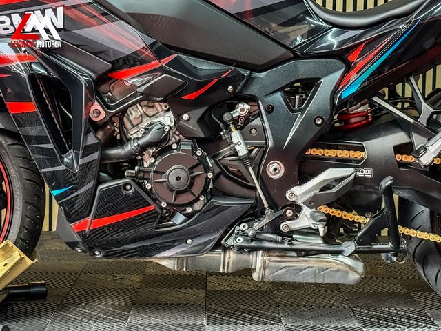 bmw - s-1000-xr
