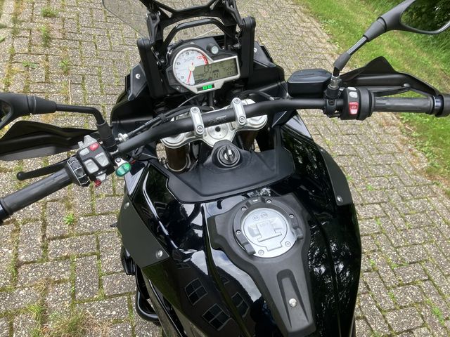 bmw - s-1000-xr