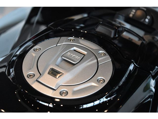 bmw - s-1000-xr