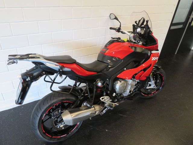 bmw - s-1000-xr-2023