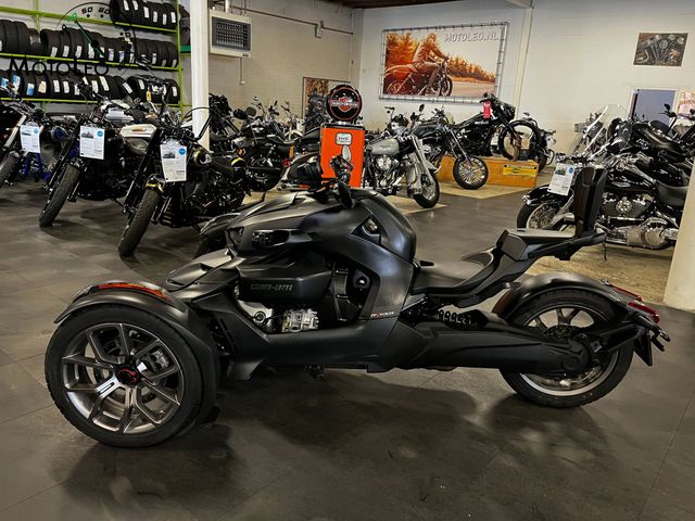 can-am - ryker-900