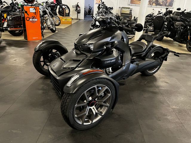 can-am - ryker-900