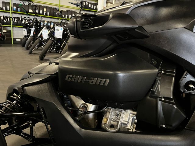 can-am - ryker-900
