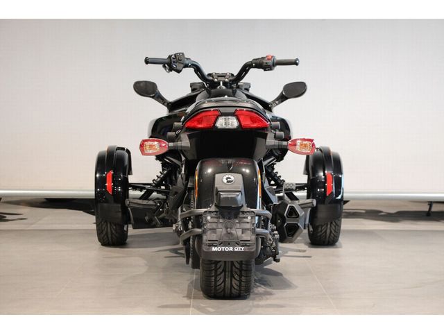 can-am - spyder-f3