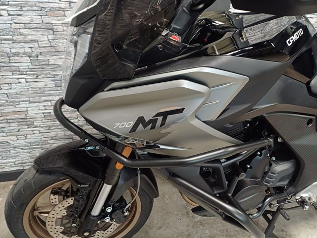 cfmoto - 700-mt