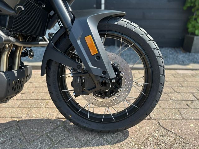 cfmoto - 700-mt-adventure