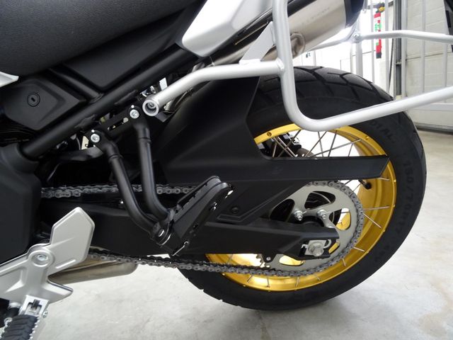 cfmoto - 700-mt-adventure