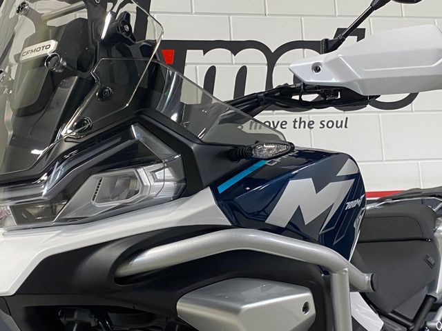 cfmoto - 700-mt-adventure