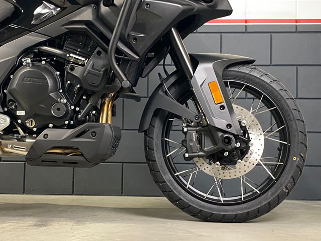 cfmoto - 700-mt-adventure