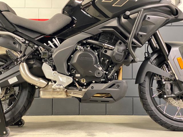 cfmoto - 700-mt-adventure