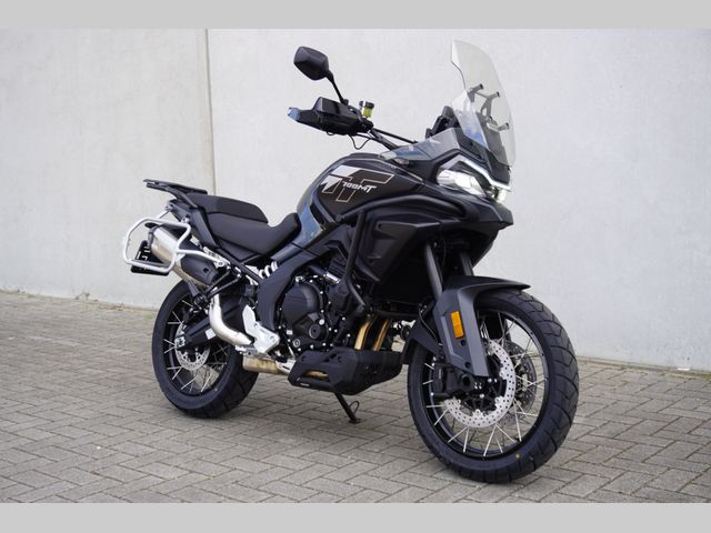 cfmoto - 700-mt-adventure