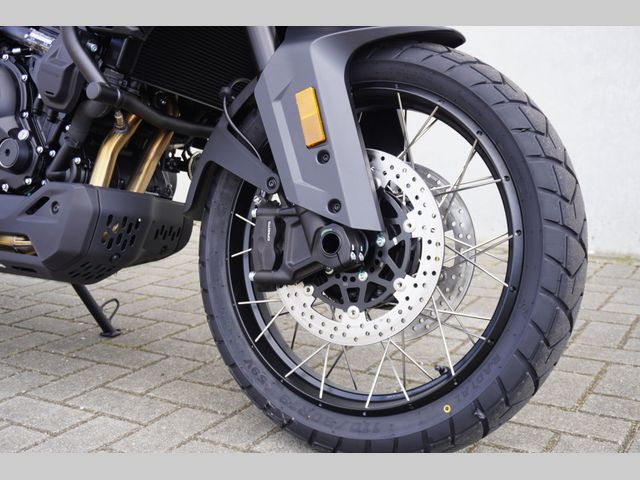 cfmoto - 700-mt-adventure