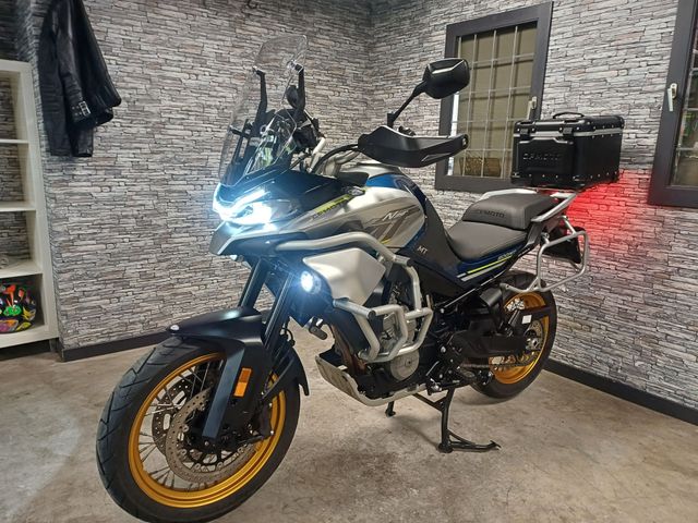 cfmoto - 800-mt-sport