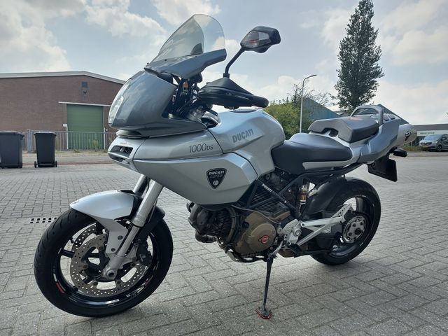 ducati - 1000-ds-multistrada