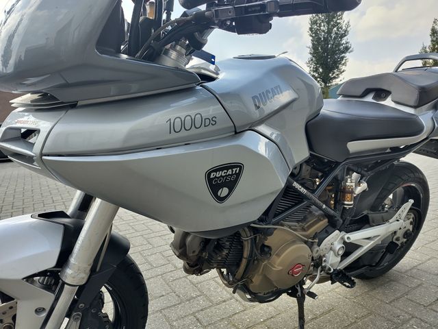 ducati - 1000-ds-multistrada