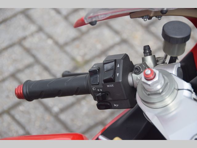 ducati - 1098