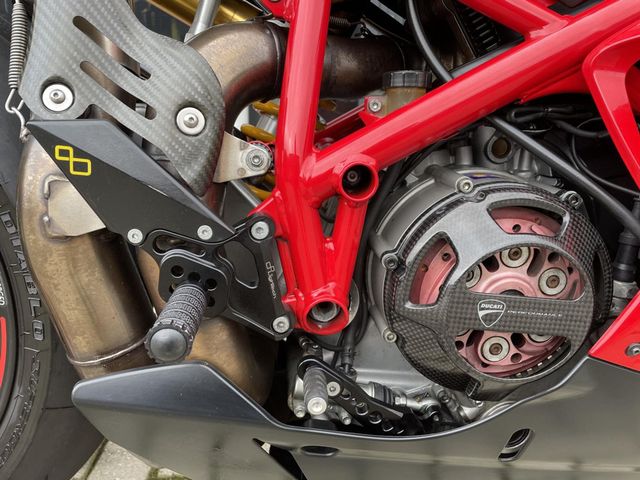 ducati - 1098-s