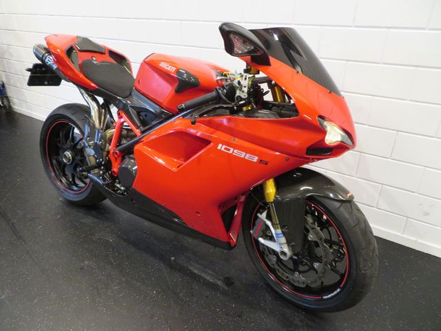 ducati - 1098-s