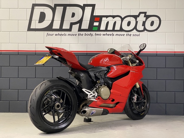 ducati - 1199-panigale